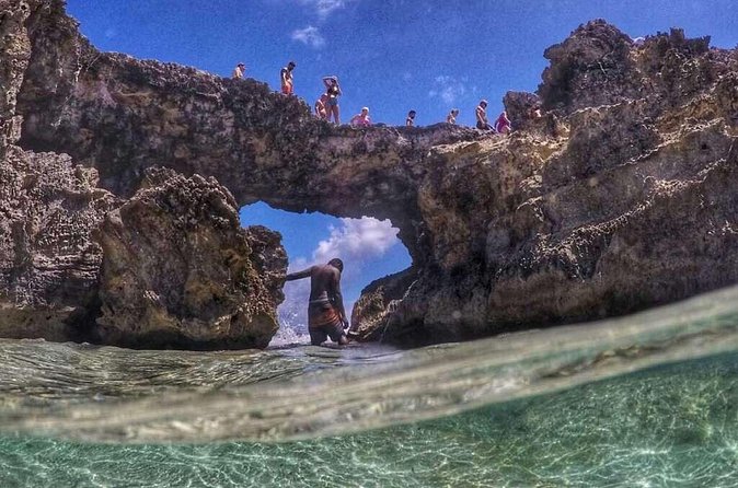 Adventure Power Boat Tour Antigua and Private Laviscount Island - Who will enjoy this Antigua boat tour most?