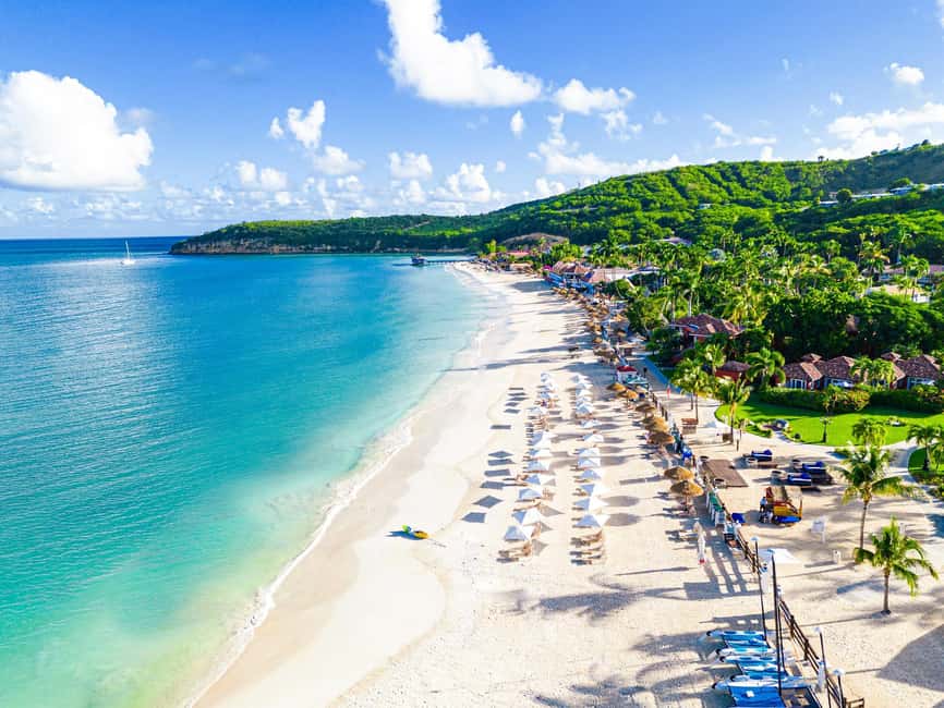 Antigua - Discover and Relax on 2 beaches - What the 195 minutes really means