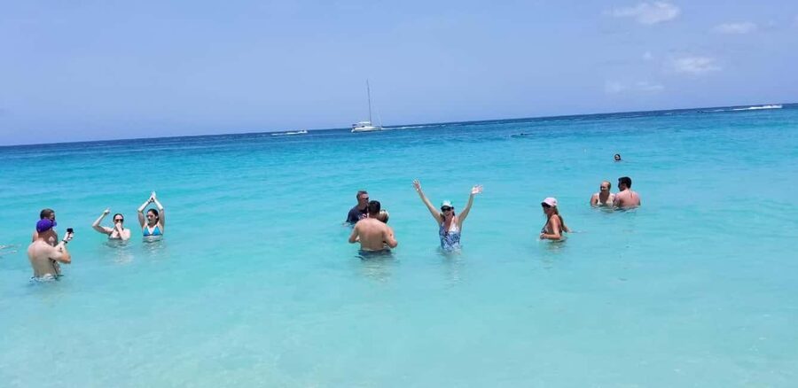 Antiguan experience home tour with local guide with lunch - How the price works out at $65