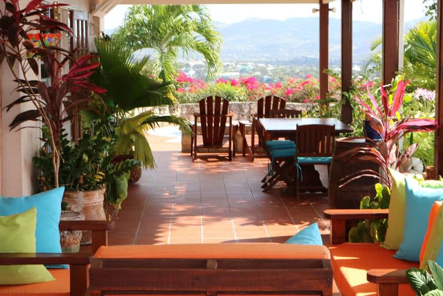 Coordinating Curry Cooking Class - Lunch with a Caribbean Sea view