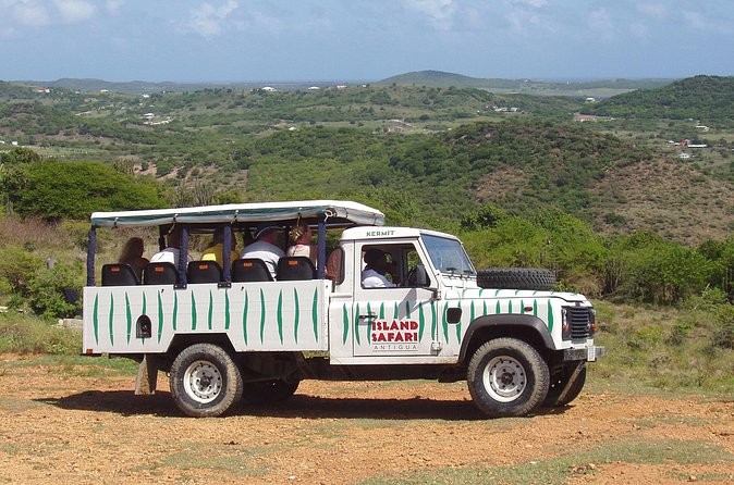 Island Safari Discovery - Long Bay Beach and the change of pace