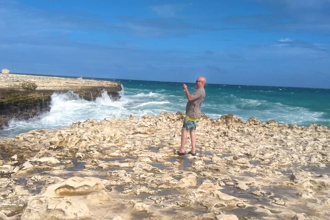 Luxury Island Platinum Tour - A six-hour route through Antigua’s past and scenery