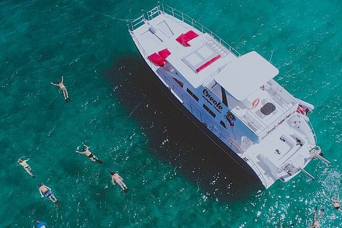 Snorkel - Lobster Lunch Cruise to Bird Island and Paradise Reef - Leaving Jolly Harbour for Antigua’s smaller islands