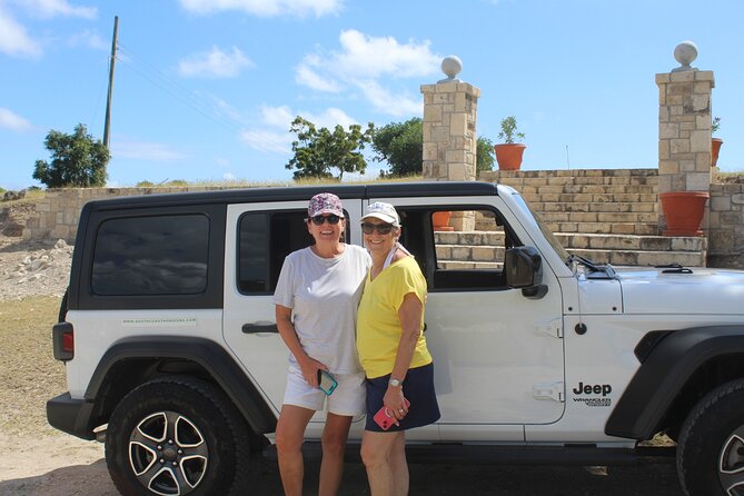 SoCoHo Luxe Private Jeep Wrangler Tour - Long Bay is a calm finish