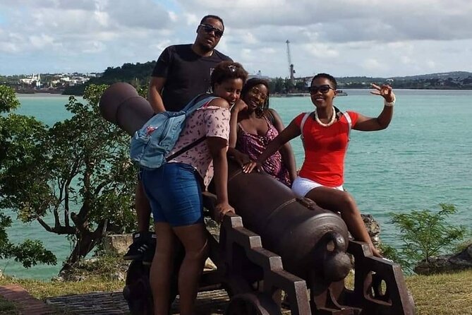 TRIPLE ACTIVITY TOUR, Bike Kayak Hike, ANTIGUA - The ride back to Redcliffe Quay